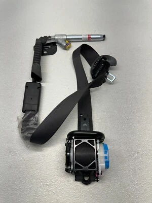 Cinturón de seguridad delantero izquierdo KIA OPTIMA 2016-2020 RETRACTOR 88810A8500 NEGRO OEM 231951 Foto 1 de 4
