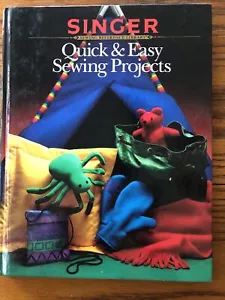 Singer QUICK AND EASY SEWING PROJECTS Pattern Book - Picture 1 of 1