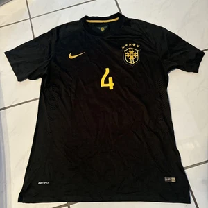 Camiseta de fútbol visitante David Luiz Brasil 2014 retro vintage 21x30 Nike 518730 Brasil - Imagen 1 de 14