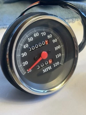 Harley Davidson Speedometer w/Rubber Mounting Gasket & trip Reset Knob 67016-86 - Image 1 of 4