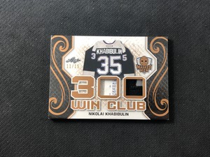 2017-18 LEAF MASKED MEN NIKOLAI KHABIBULIN 300 WIN CLUB TAG PATCH #ed 11/15