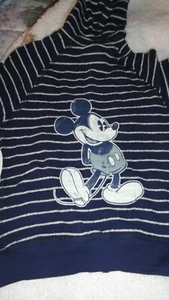 X-Small Youth Size 4  Mickey Mouse Hooded Sweater NWT Disney Parks - Picture 1 of 4