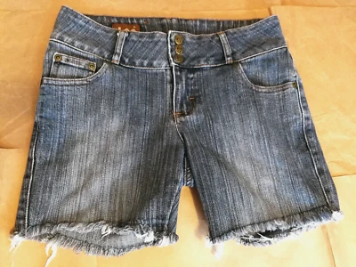 Lee Womens Juniors Shorts 1x32 Blue Denim Jean Raw Hem Pockets Casual Outdoor - Image 1 of 4