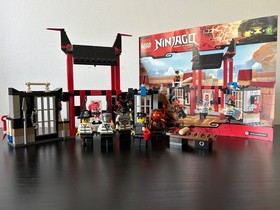 LEGO Ninjago : Kryptarium Prison Breakout 70591 : complete set with instructions