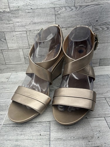 Clarks Acina Newport sandali zeppa scarpe donna misura 8 5 W larghi pelle oro