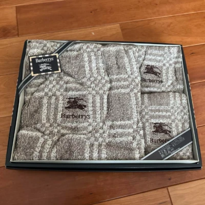 Burberry Beach Bath towel & Face towel Set Cotton 100% w/o Box Japan-Made - Image 1 of 4