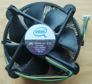 Intel D95263-001 Socket 775 Aluminum Heat Sink & 3.5" Fan 0.6A w/4-Pin Connector - Photo 1/10