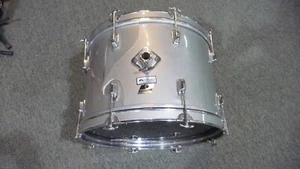Ludwig Bass Drum 22"X14" Solid Shell Covering Cracked No Legs - Picture 1 of 7