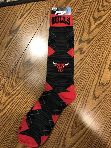 Chicago Bulls NBA Men's Argyle Crew Socks, Size Large (Shoe Size 10/13)  - NWT Cover