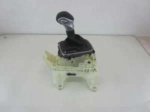 21 Kia Soul Automatic Transmission Gear Shifter Boot Knob 46700-L0110KI 34K Mi - Picture 1 of 11