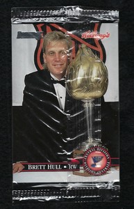 1995-96 Donruss Kellogg's BRETT HULL  St. Louis Blues   The MVP