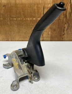 PORSCHE BOXSTER 986 1996-2004 CONSOLA CENTRAL MANGO FRENO DE MANO 99642436100 - Imagen 1 de 8