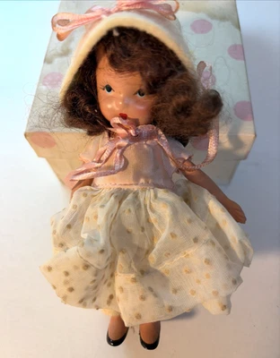 Muñeca Nancy Ann Storybook When She Was Good She Was Very Good" #132 con folleto Foto 1 de 4