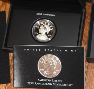2017-P Proof American Liberty 225th Anniversary Silver Medal Box & COA U.S. Mint - Picture 1 of 5