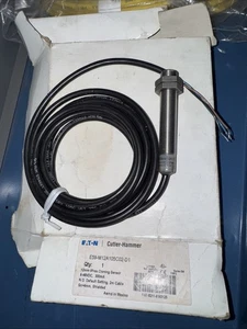 EATON E59-M12A105C02-D1 Proximity Sensor, Inductive, 12mm - Picture 1 of 3