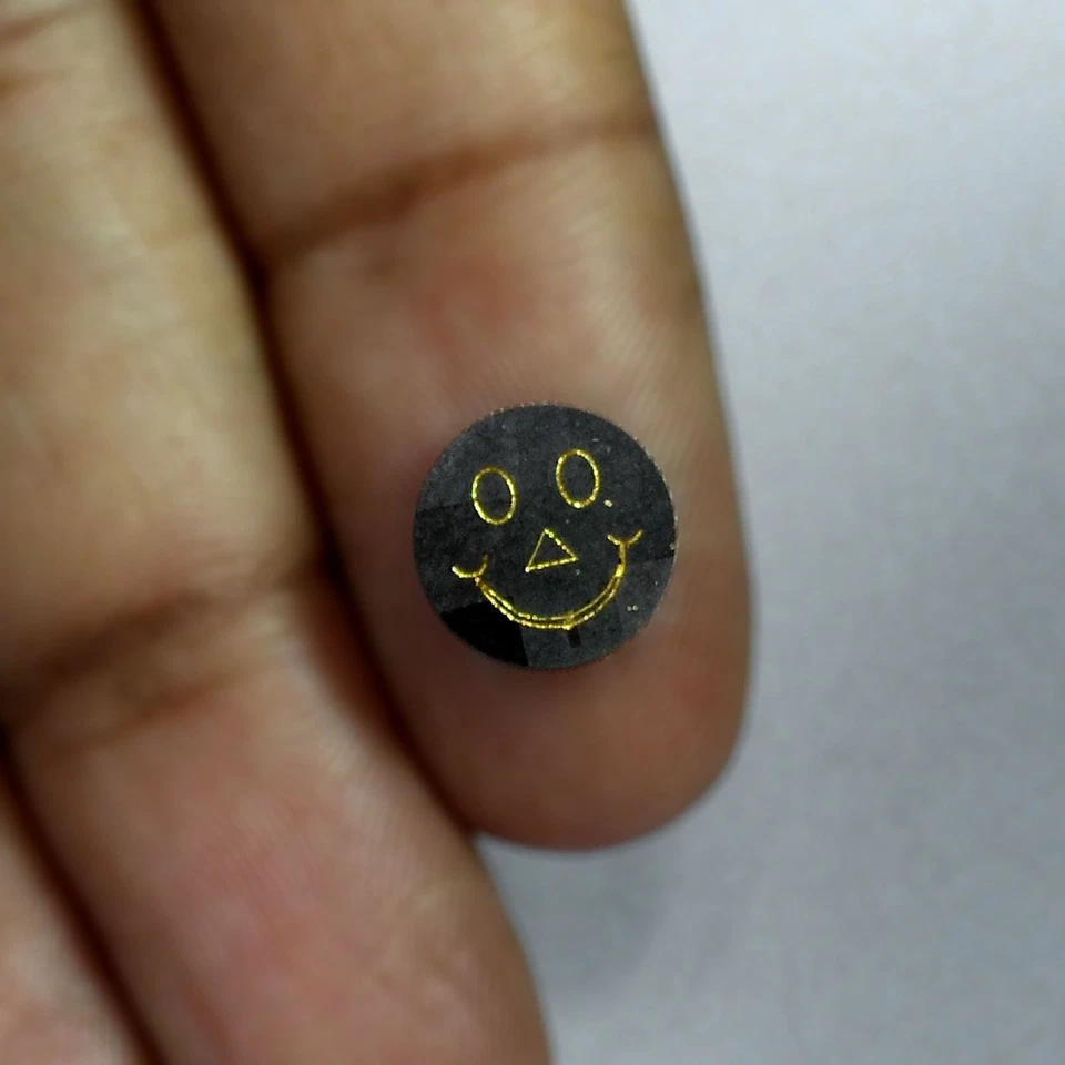 3.23cts Rare Smiley Face Emoji Carving Round Natural Earth Mined Loose Diamonds - Image 1 of 4