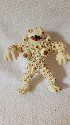 Bandai 1994 Power Rangers Eye Popping Eye Guy Evil Space Aliens 5" Action Figure - Image 1 of 4