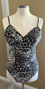 Kenneth Cole Reaction one piece bathing suit animal print size M - Picture 1 of 6