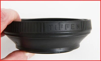 Tiffen 67mm rubber Lens Hood Shade screw in wide angle for 28mm f2.5 Excellent - Image 1 of 3