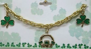 Irish Charm 7 Inch Bracelet With 2 Shamrocks, 1 Claddagh & 5 Bead Charms USA NEW - Imagen 1 de 4