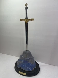 King Arthur's Excalibur The Noble Collection aprilettera con supporto - Foto 1 di 14