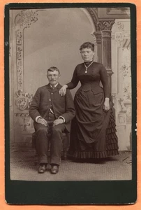 WI Retrato de una pareja alrededor de 1880s - Imagen 1 de 2