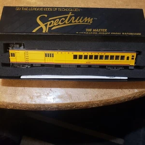 Bachmann Spectrum HO Union Pacific combined Passenger & Freight car M-32 - Picture 1 of 13