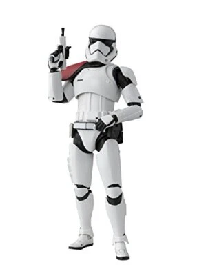 S.H.Figuarts Star Wars First Order Stormtrooper (THE LAST JEDI) 150mm Figure - Image 1 of 4