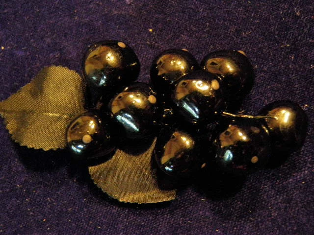 Vidrio racimo de grosella espinosa bayas negras flor sombrerería vintage para sombrero K44 Foto 1 de 1