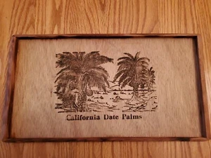 Vintage "California Date Palms" Holz Trockenobst Tablett geätzte Grafik auf Holz - Bild 1 von 3