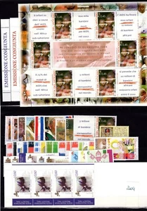 2004 Vatican Year Complete - Picture 1 of 1