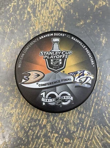 2017 Stanley Cup Anaheim Ducks v Nashville Predators Souvenir Puck Conference - Picture 1 of 4