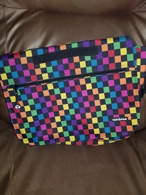 Bolsa de viagem Yak Pak xadrez multicolorida luxo mensageiro alça de ombro - Imagem 1 de 4