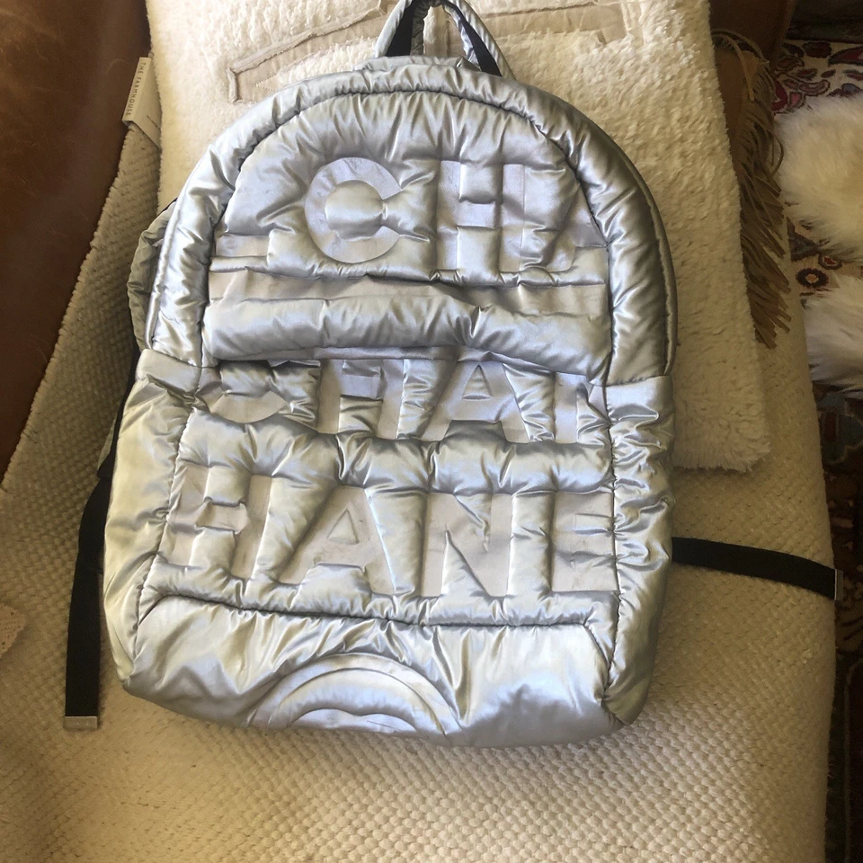 Chanel Silver Coco Cocoon Puffer Mochila Bolso Grande Foto 1 de 4