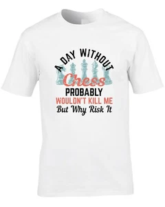 Lustiges weißes Herren T-Shirt Schach Geschenk Brettspiel Spieler spielt Schachmatt König  - Bild 1 von 5
