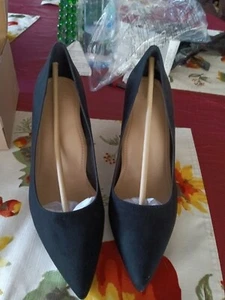 JustFab Women's Black Faux Suede Pumps 3 Inch Size 11 New In Box - Picture 1 of 8