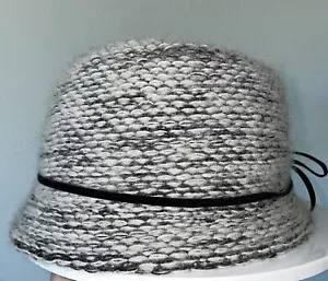 Scala Pronto Grey & White Wool Blend Bucket Hat, EUC - Picture 1 of 9