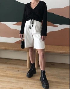 Vintage 50s 100% Leather White Lined Pleated High Rise Shorts Brandicalf Boston - Picture 1 of 10