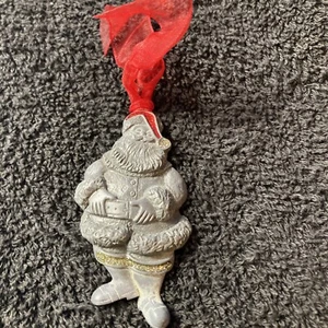Gloria Duchin Peace Ornament Pewter EUC Christmas “Santa Claus” 2003 - Picture 1 of 6