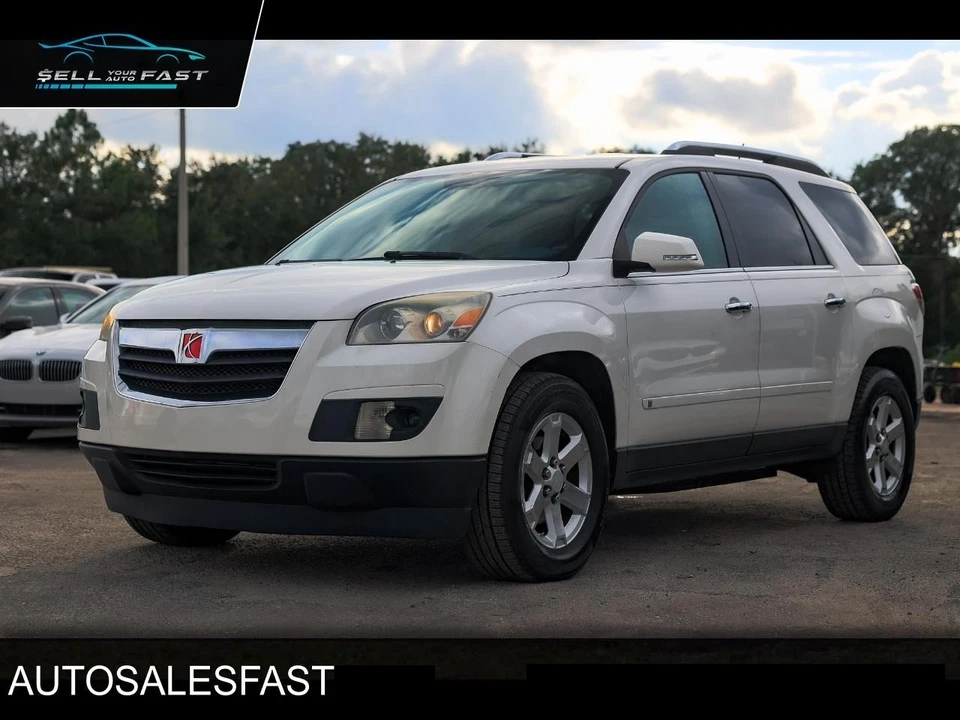 2009 Saturn Outlook XR - Image 1 of 4