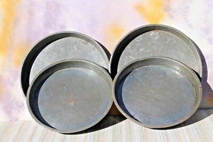 Vintage Round Aluminum Cake Baking Pans, 2 - 9”, 2 - 10”, set of 4 FREE SHIP! - Picture 1 of 11