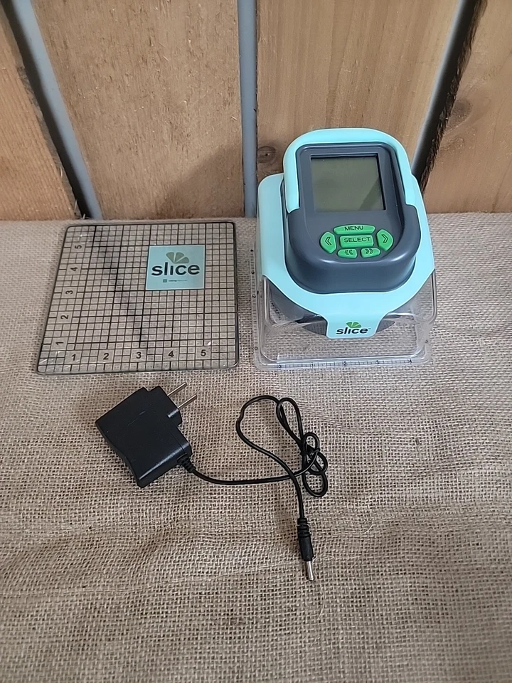 Slice Digital Die Cutting Machine with Power Adapter & Cutting Mat - Great Cond - Image 1 of 1