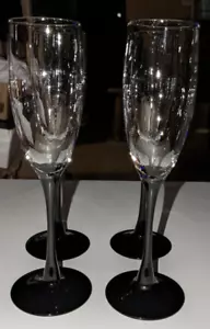 Lot of 4 Brand New Champagne Flutes Black Stem 8 1/2” Great For Any Occasion! - Picture 1 of 3