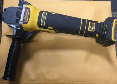 "Amoladora Dewalt XR 20V sin escobillas 5"" DCG410VS *SOLO HERRAMIENTA*" Foto 1 de 4
