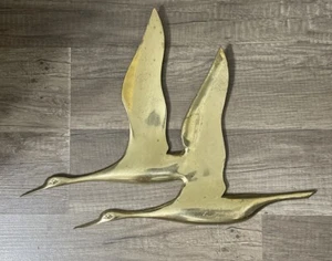 Cranes Wall Decor✨SOLID Brass MCM Gold 2 Cranes flying Made In TAIWAN ✨VTG Birds - Picture 1 of 5