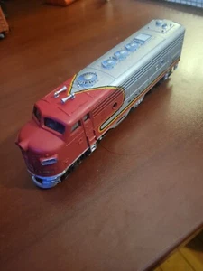 BACHMANN HO SCALE SANTA FE NO, 307 DIESEL LOCOMOTIVE -- EXCELLENT!! W/ MOTOR - Picture 1 of 5