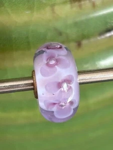 Authentic Trollbeads Grandmas Favourite Bead Retired - Picture 1 of 5