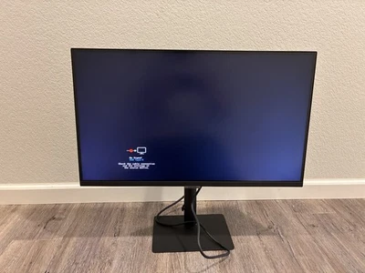 SAMSUNG Viewfinity S8 27" 4K Monitor (S80UA) - Image 1 of 4