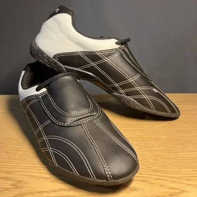 Sapatos Century Lightfoot artes marciais tamanho 6 leve preto cinza 070300 - Imagem 1 de 4