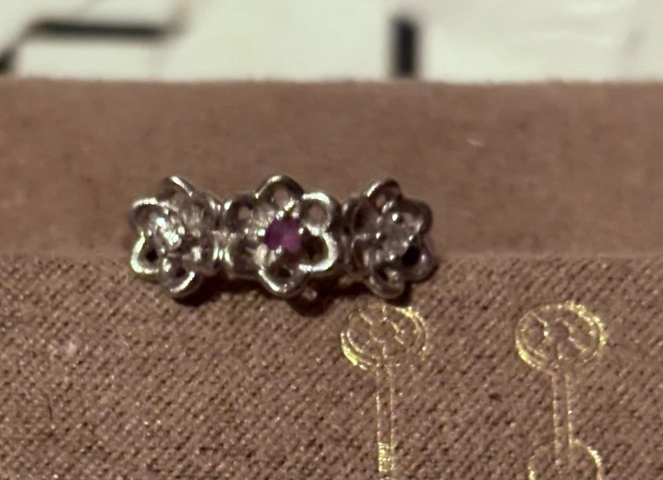 platin ring 950 gebraucht mit Amethyst 0,1ct Und 2 Zirconia - Bild 1 von 3